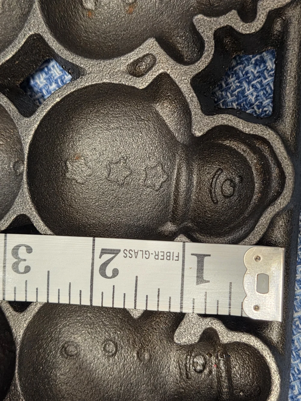 Vintage Black Cast Iron Baking Mold Or Decor